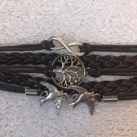 Layered bracelet - Picture 2 of 4